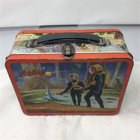 Vintage 1960's Captain Astro Ohio Art Original Metal Lunch Box 